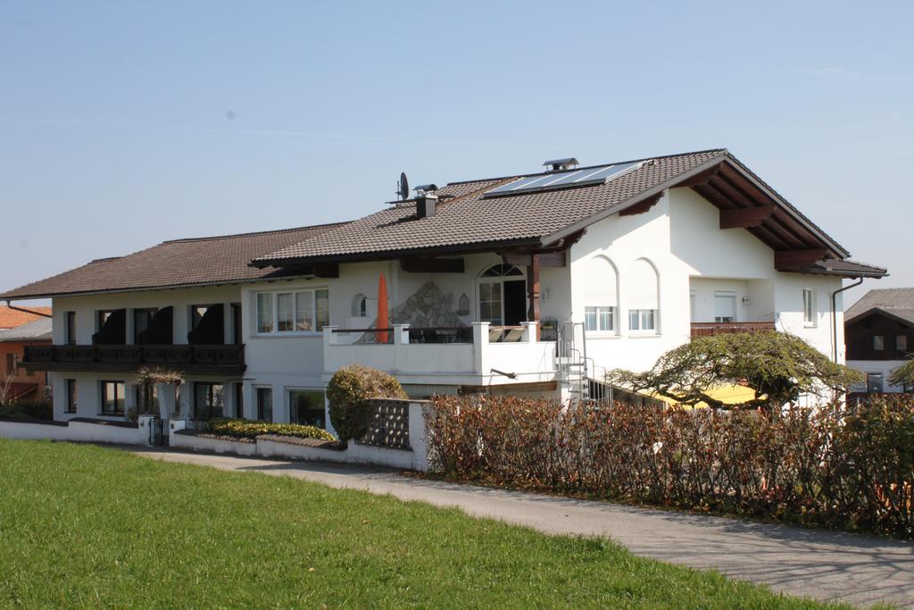 Hotel/Pension Rosengarten Franking المظهر الخارجي الصورة